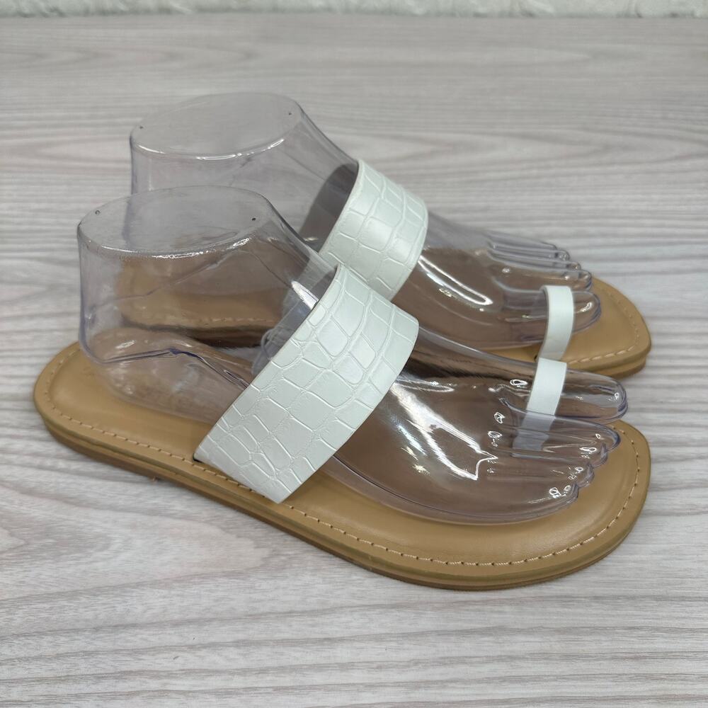 Universal Thread Bundle Flat Sandals 8.5 Brown Wh… - image 6